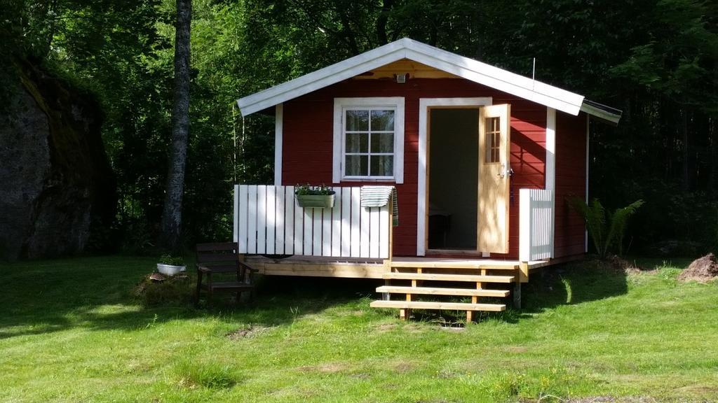 Dohnafors Sommarhem Hostel Askersund Room photo